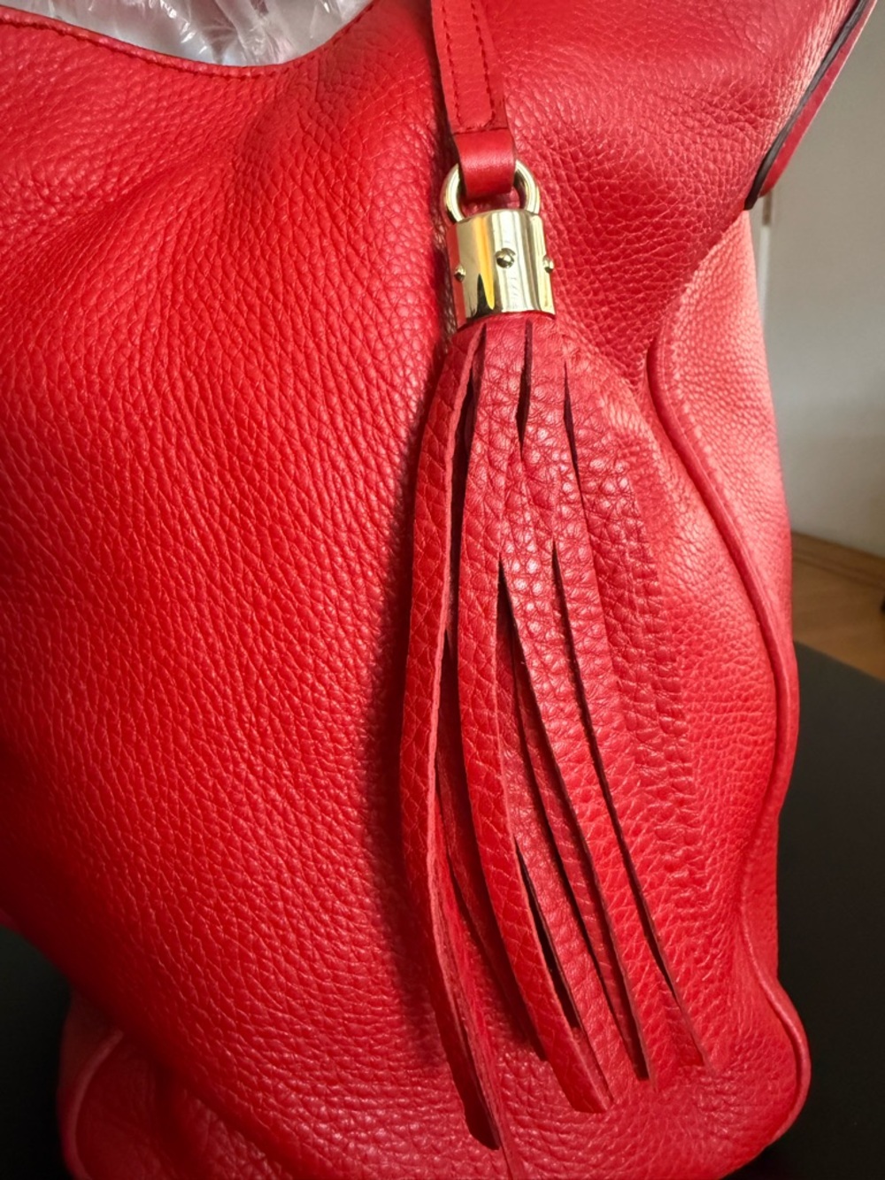 Gucci Red Leather Soho Bag with Embossed GG - Picture 5 of 12